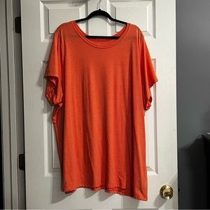 Torrid T-Shirt Plus Size 6X coral